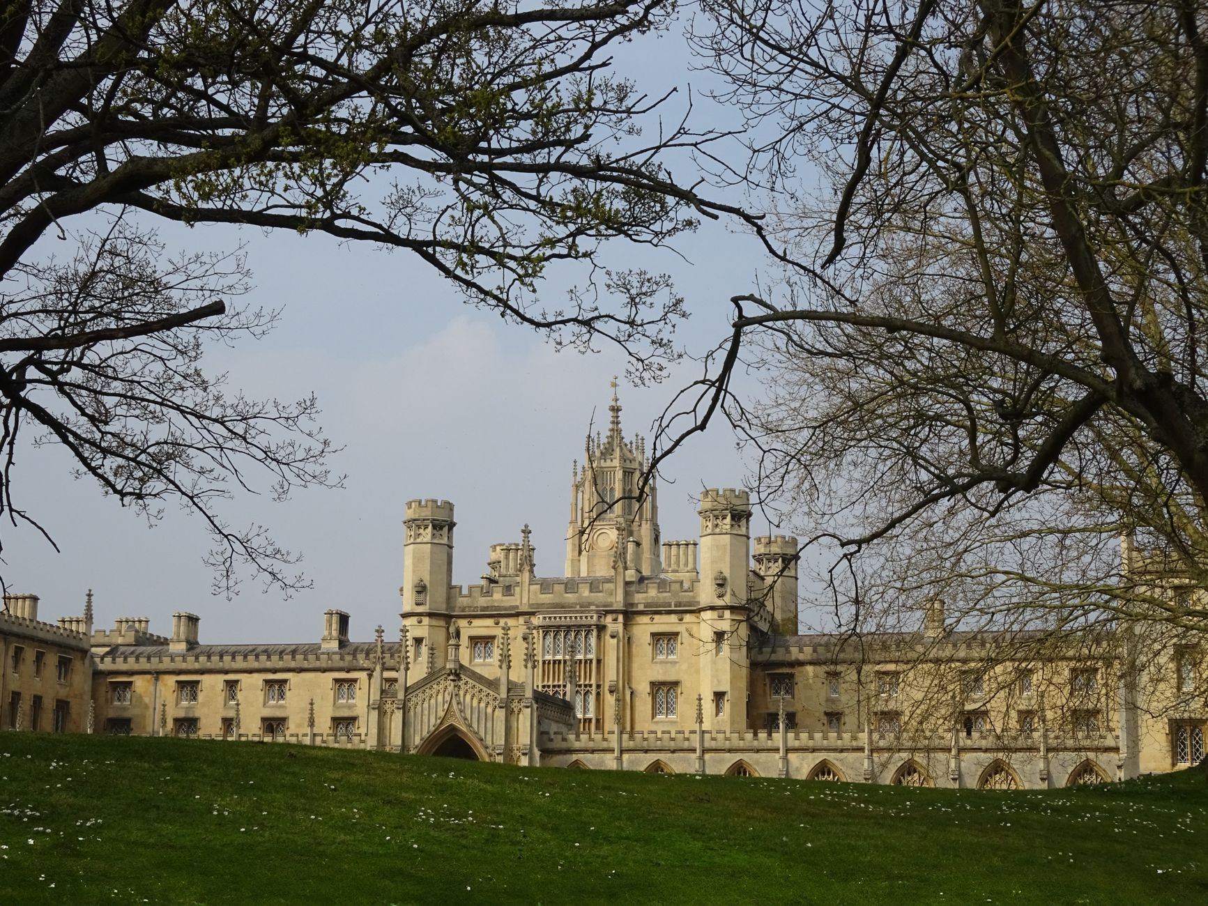 纽卡斯尔大学 MA World Politics and Popular Culture (NEW) 世界政治与⼤众⽂化 录取要求 official information check